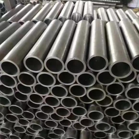 標(biāo)題：供重慶精密管定尺切割添加時(shí)間：